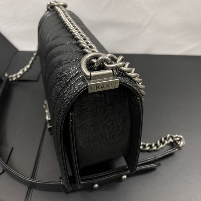 Ch**el leboy series bags